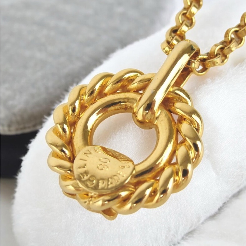 CELINE Signature Necklace 🤩🔥 - Picture 8 of 9